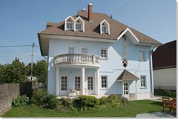 Villa Neitzer Sifok (Plattensee) mit privat pool (schwimmbad) - Das Haus von dem Garten